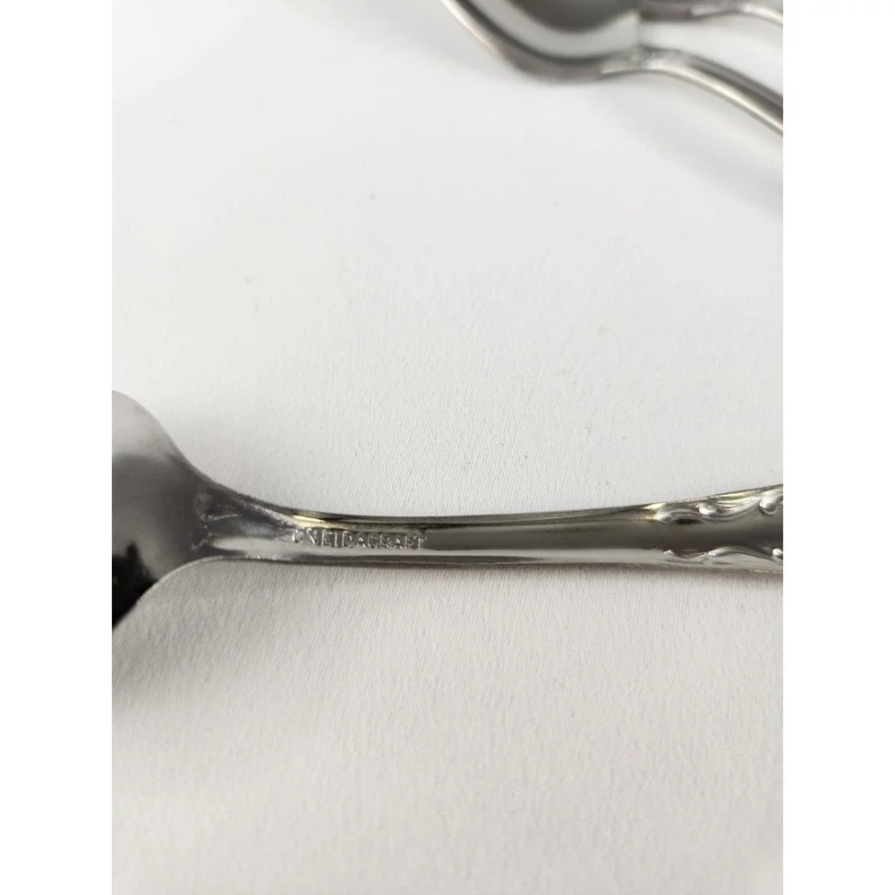 Oneidacraft Oneida VENUS Stainless Steel Flatware Lot of 13 Spoons +‎ Fork